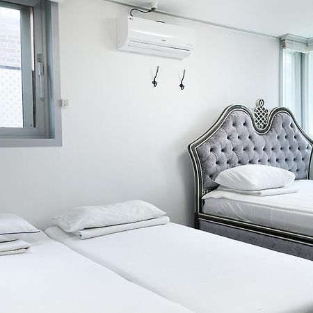 W Premium Guesthouse Incheon Airport Exterior foto